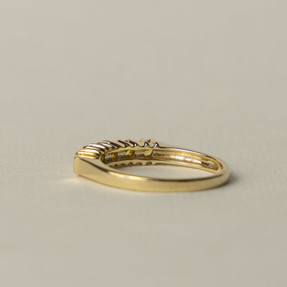 9 carat yellow topaz row ring