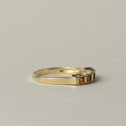 9 carat yellow topaz row ring