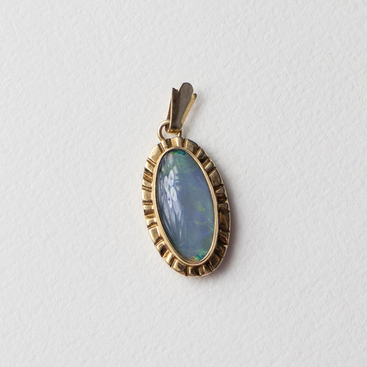 9 carat gold opal triplet pendant