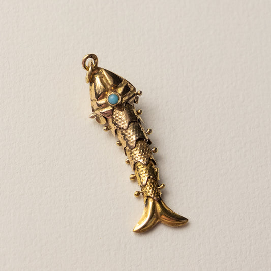9 carat articulated fish pendant turqouis