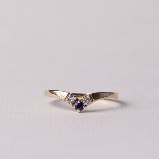 9 carat wishbone sapphire zirconia ring