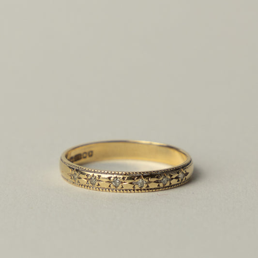 9 carat diamond starburst band ring