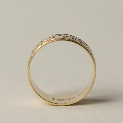 9ct engraved ivy leaf band ring