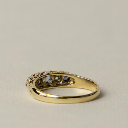 9ct tanzanite & diamond boat ring