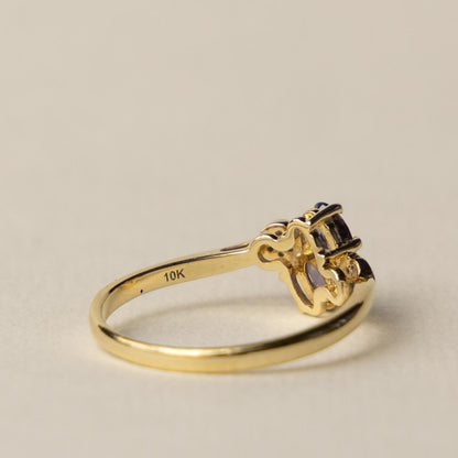 9ct amethist & diamond ring