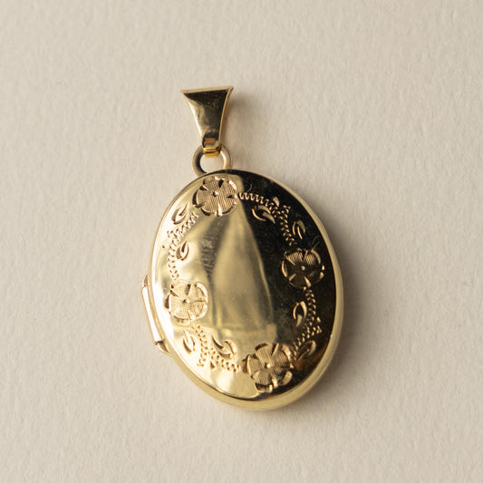 9ct floral locket medaillon