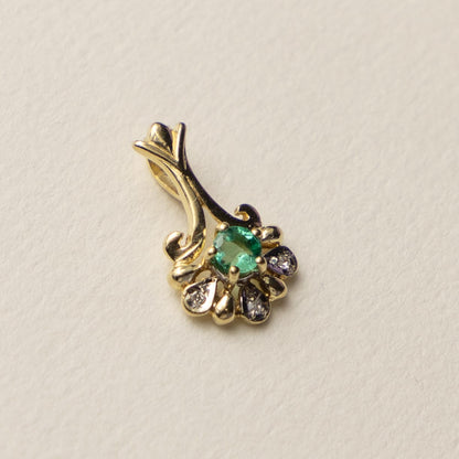9ct emerald & diamond pendant