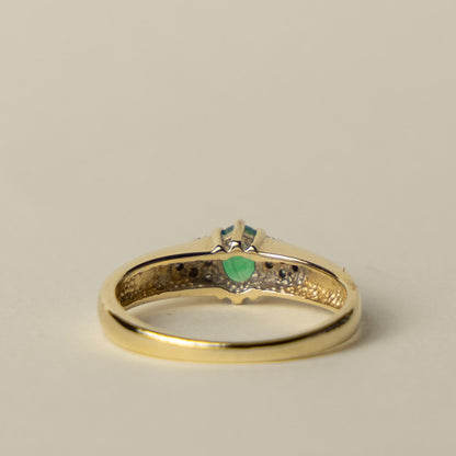 9ct emerald & diamond