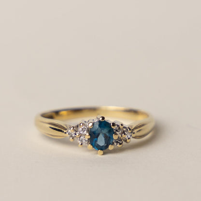 9ct topaz & diamond