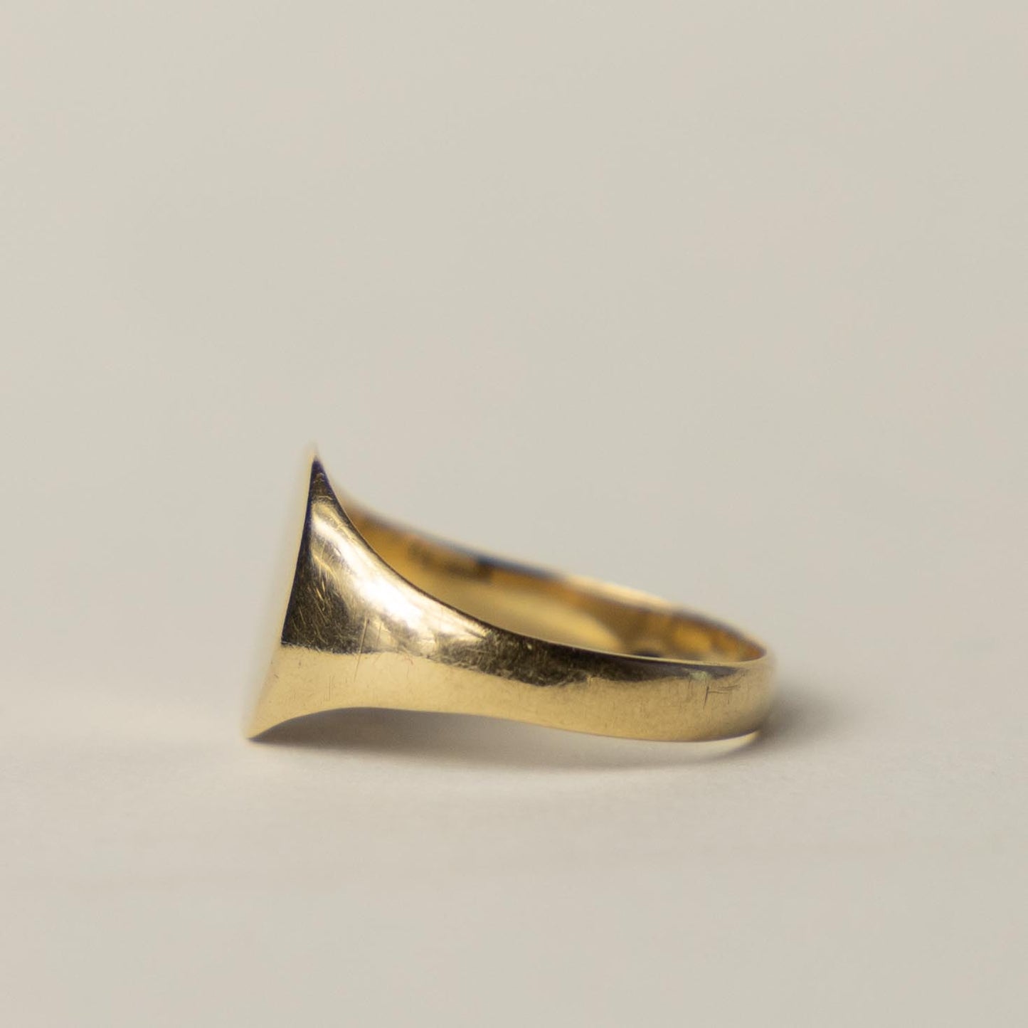 9ct signet ring