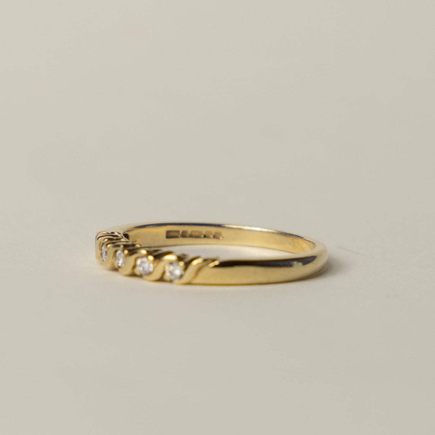 9ct diamond row ring