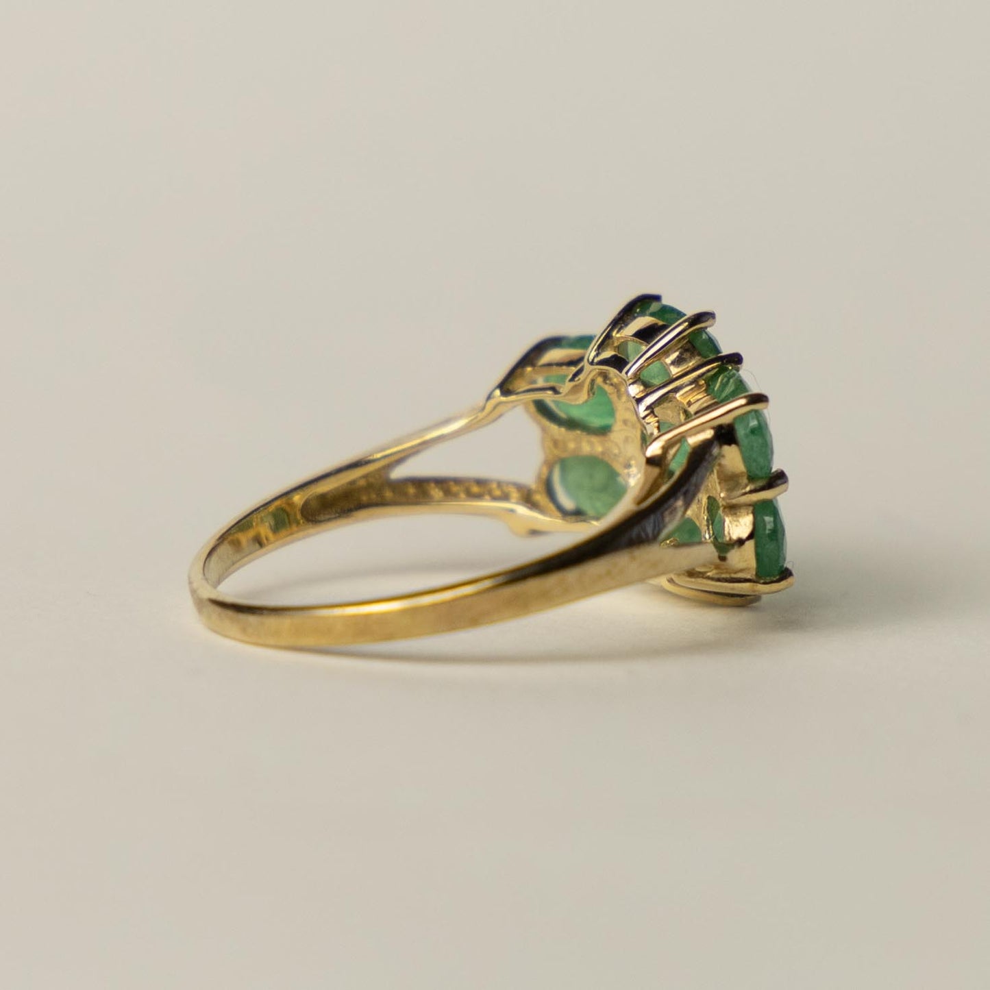 9ct smaragd cluster ring