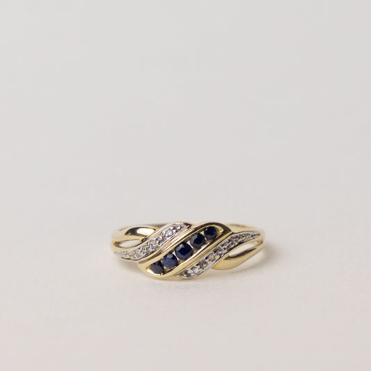 vintage 14 carat gold diamond and sapphire