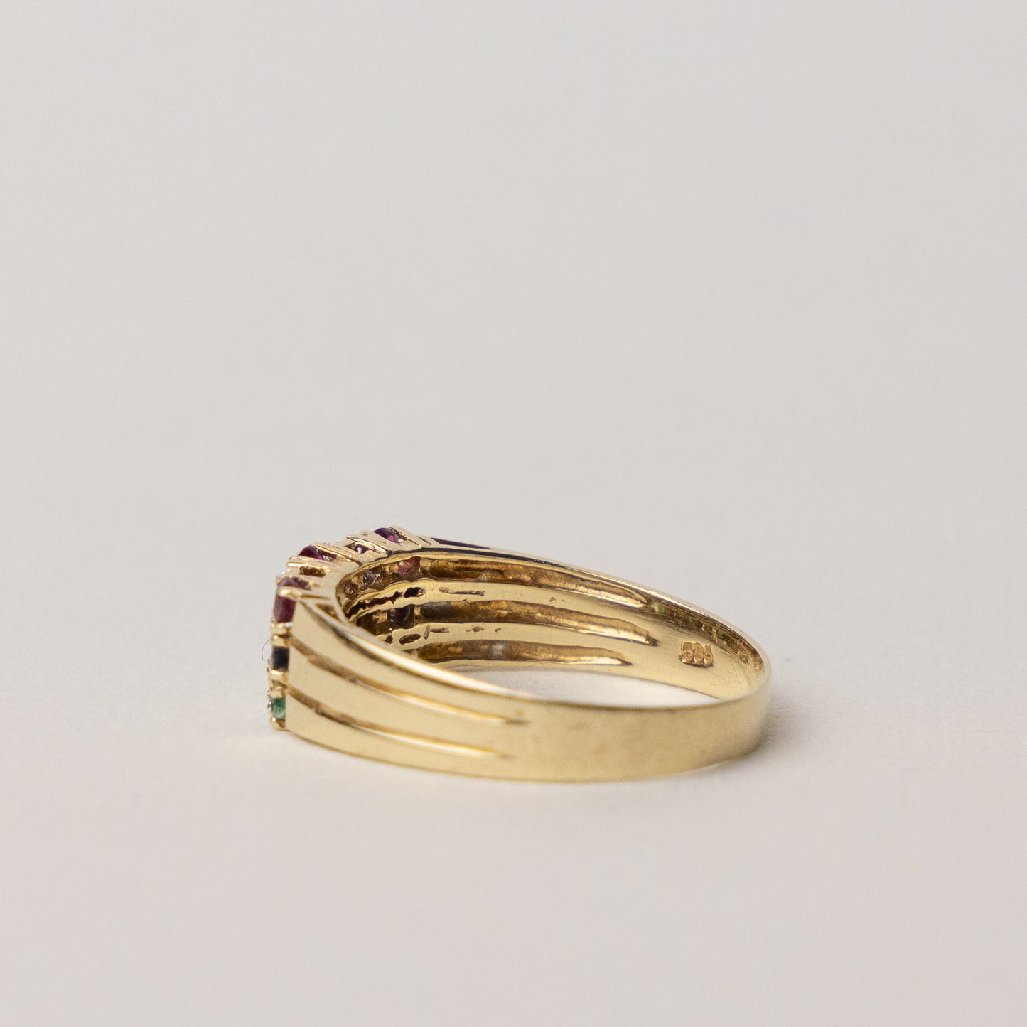 vintage 14 carat gold cocktail ring with diamonds and gemstones