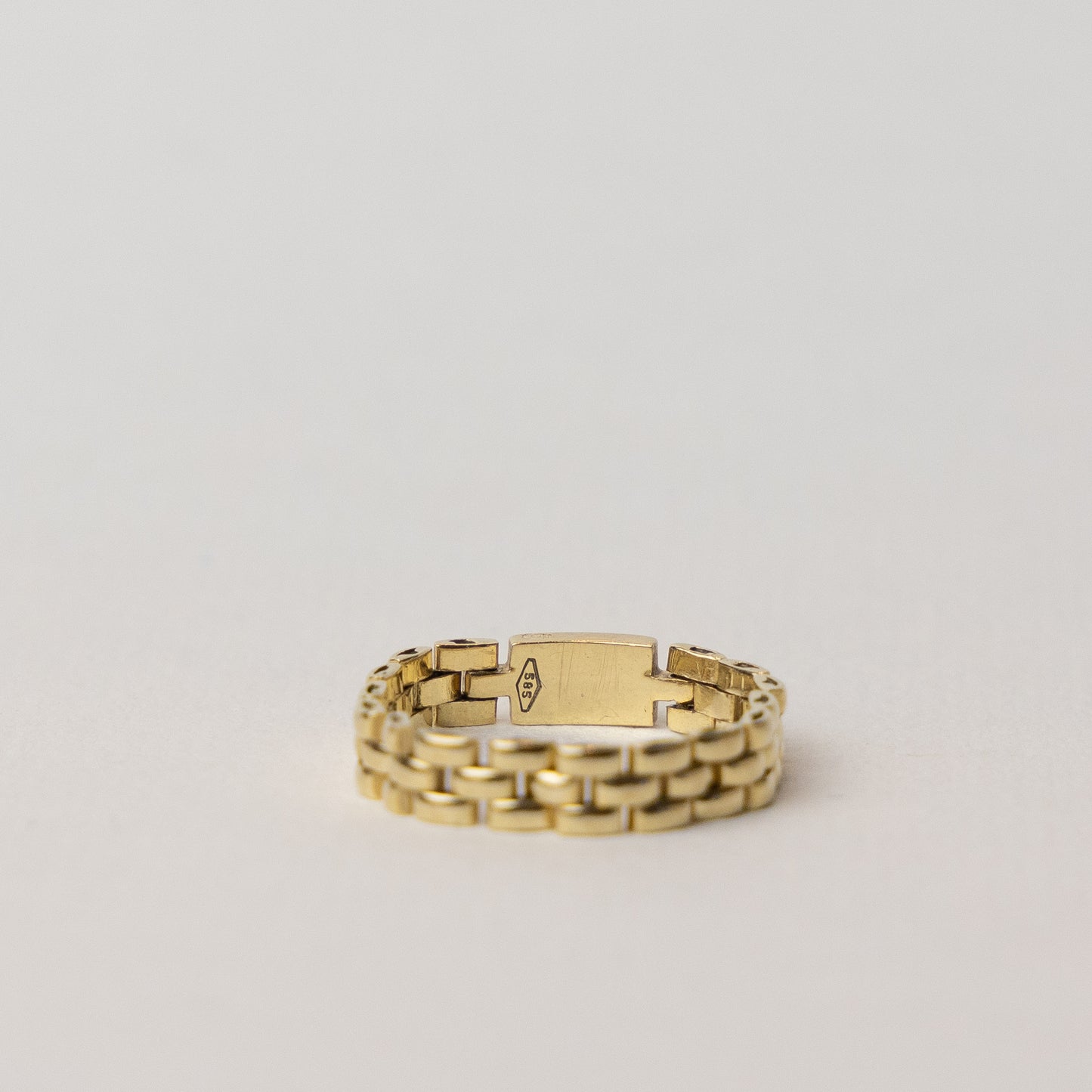 vintage 14 carat gold chain ring