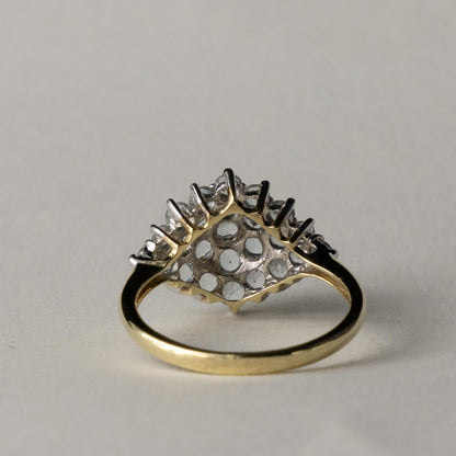 9ct aquamarine cluster ring