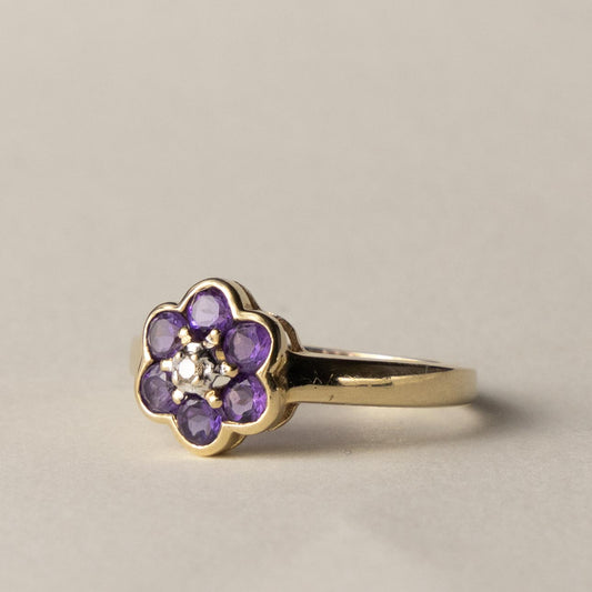9ct amethyst & diamond flower ring