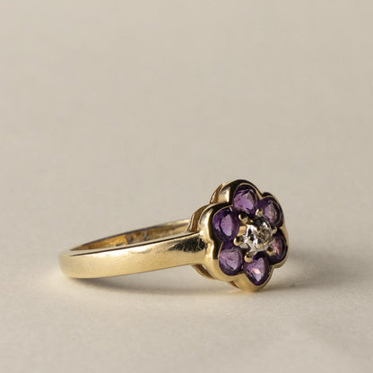9ct amethyst & diamond flower ring