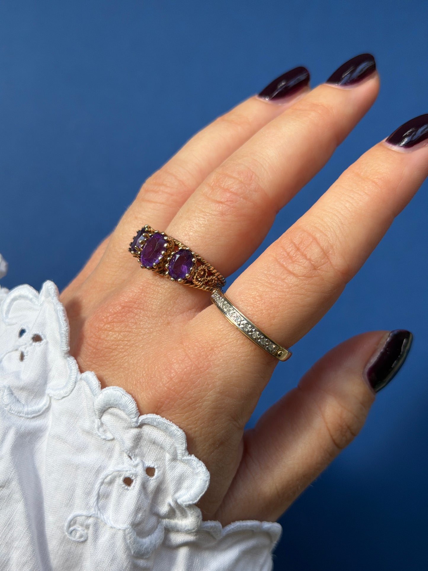 9ct amethyst trilogy ring