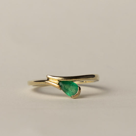 9ct emerald drop