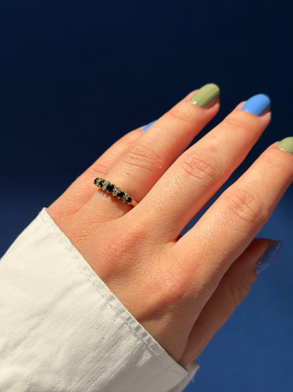 9ct sapphire & diamond ring