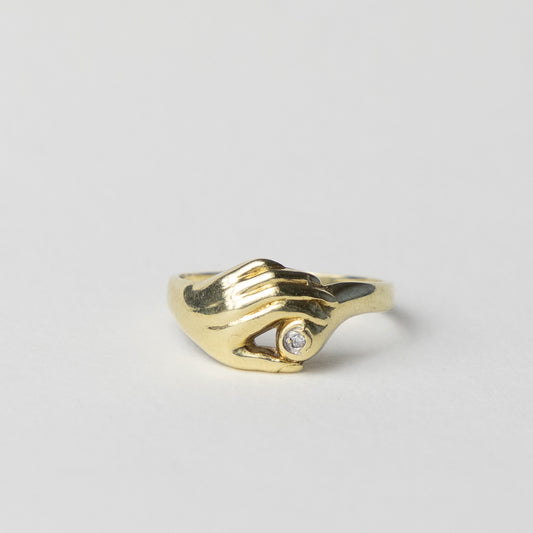14 carat gold hand ring with diamond