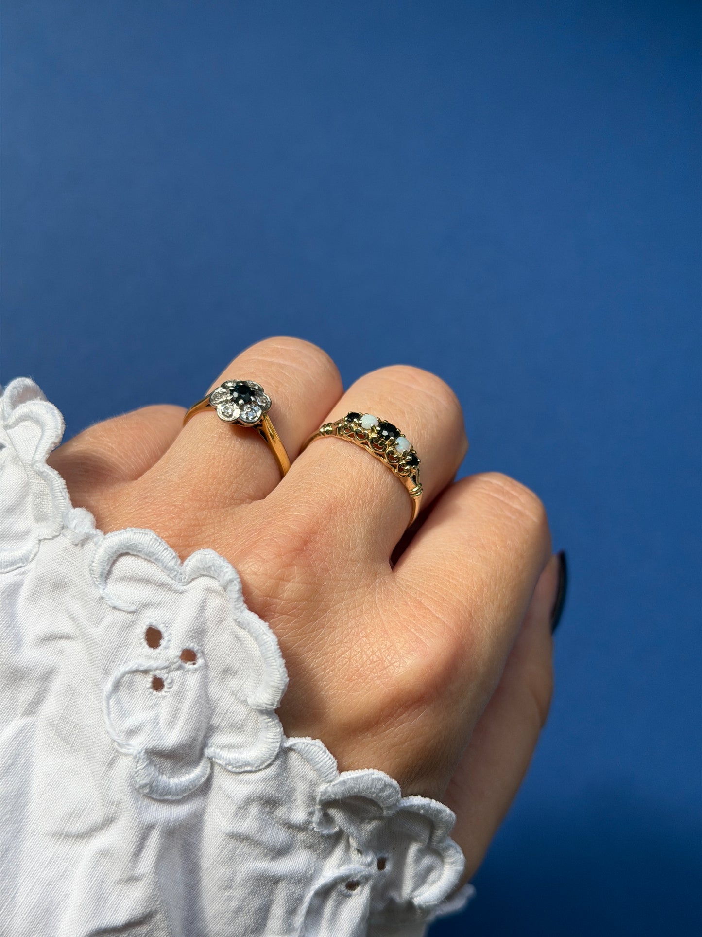 antique Edwardian 18ct sapphire & diamond cluster ring