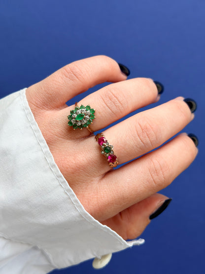 9ct emerald & diamond cluster