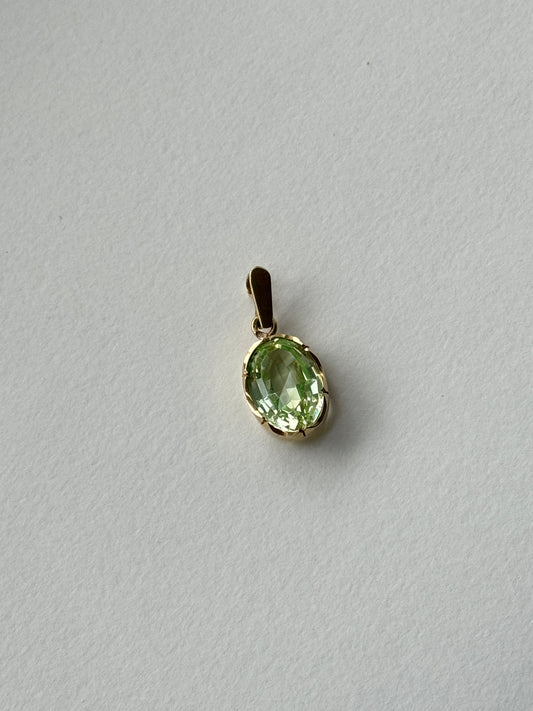 14 carat gold spinel pendant