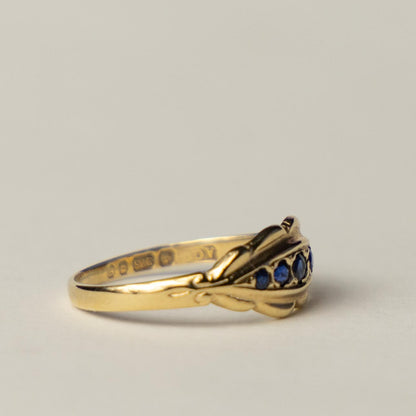 9ct Gypsy sapphire ring