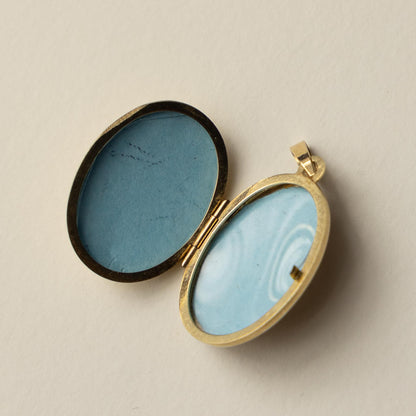 9ct bird locket pendant