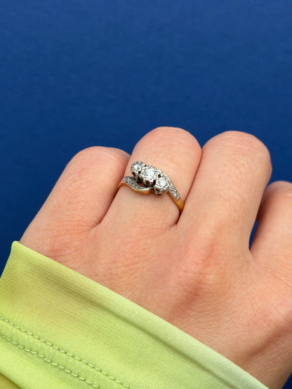 antique 18ct diamond trilogy ring