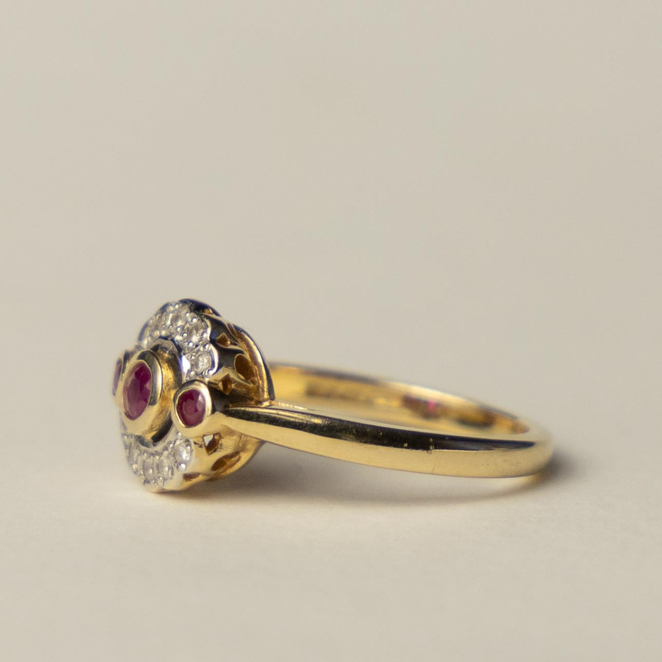 14ct diamond & ruby halo ring