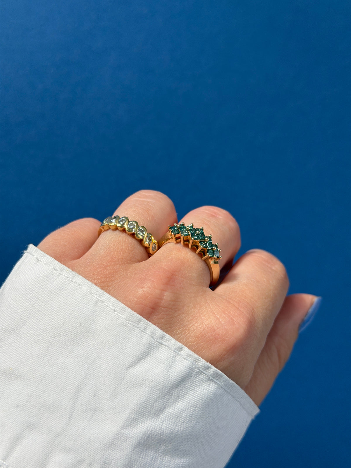 14ct blue diamond cluster ring