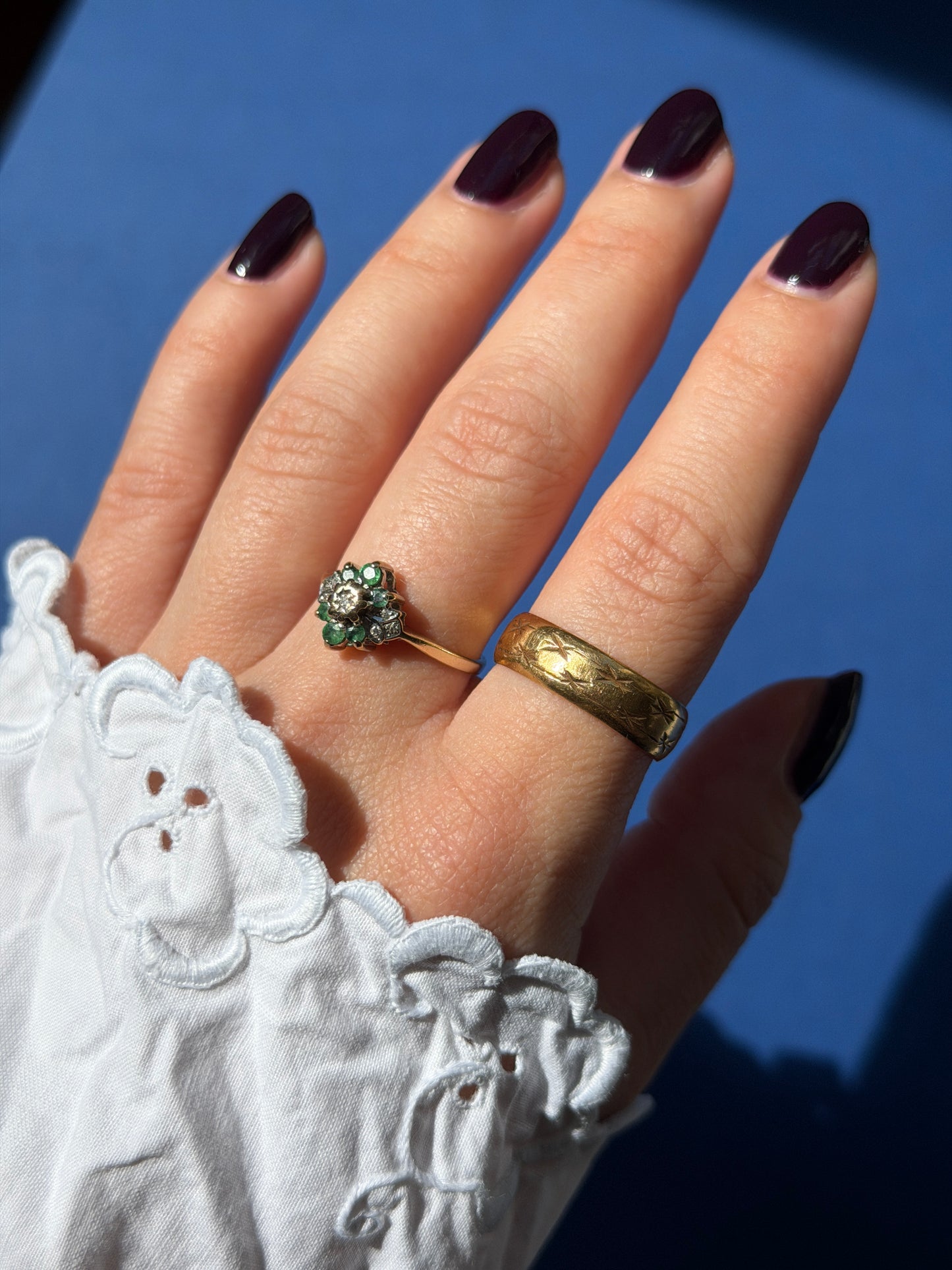 vintage 18ct gold patterned band ring