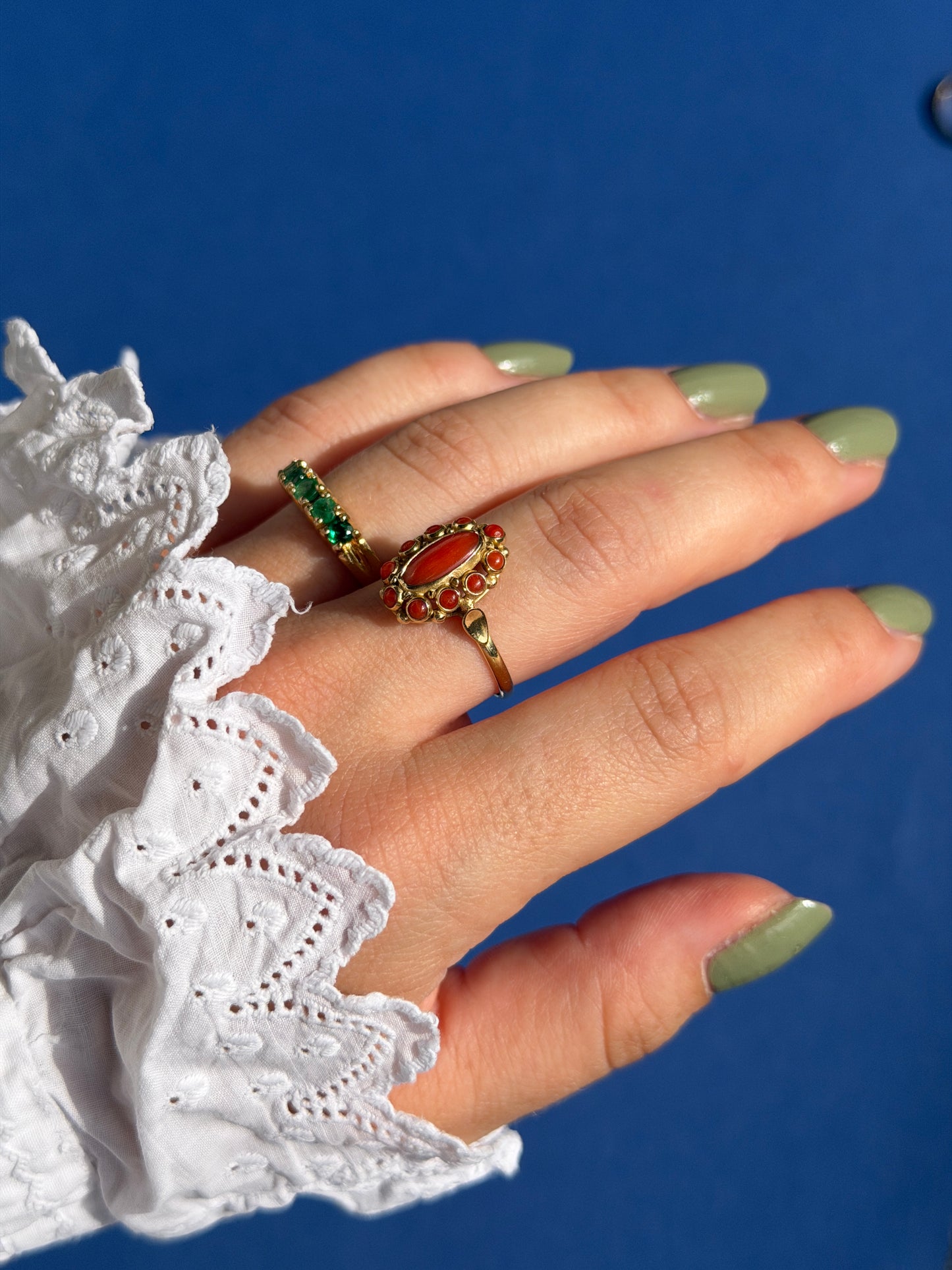 14ct coral cluster ring