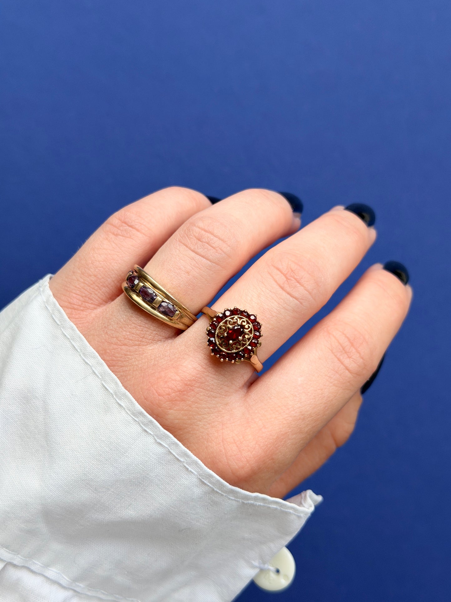 9ct garnet cluster ring