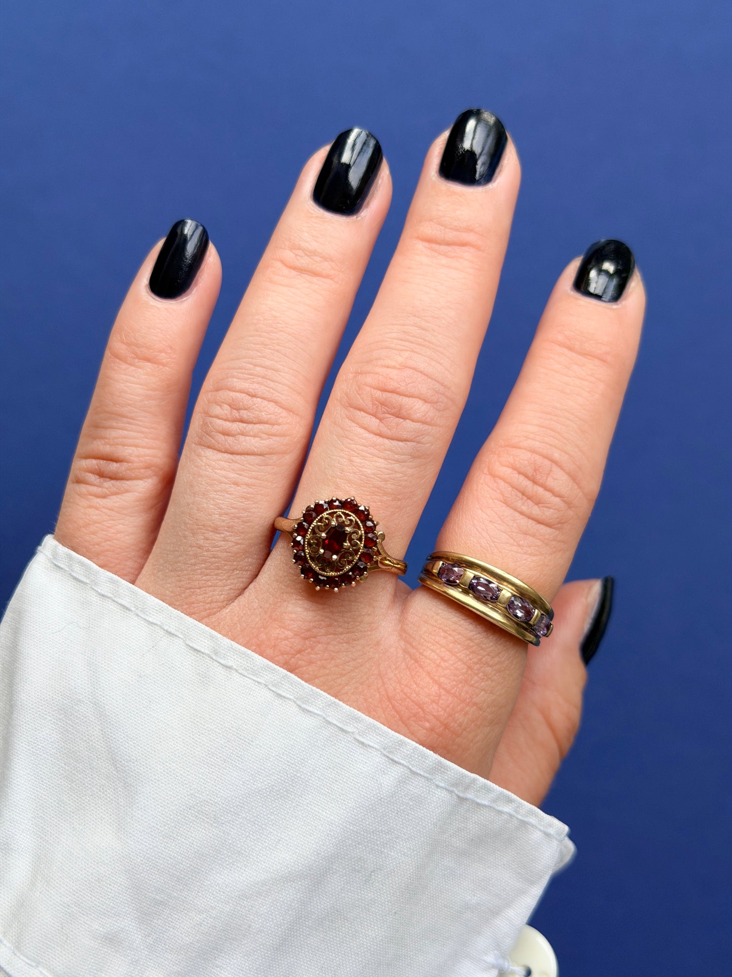 9ct garnet cluster ring
