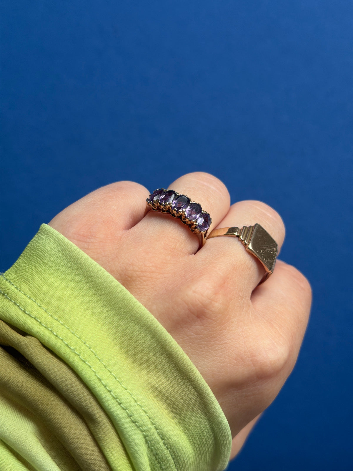 9ct amethyst five stone ring
