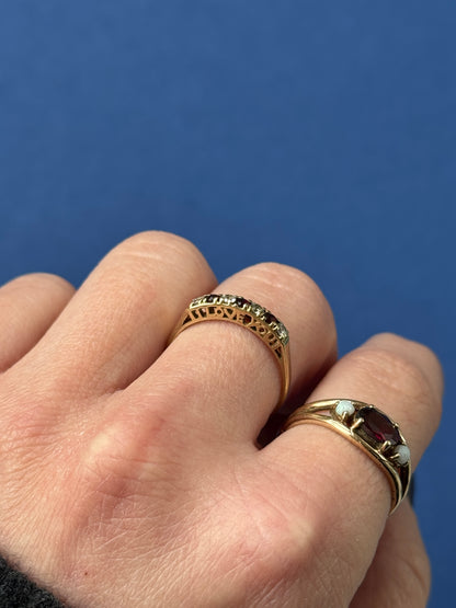 9ct 'I LOVE YOU' ring