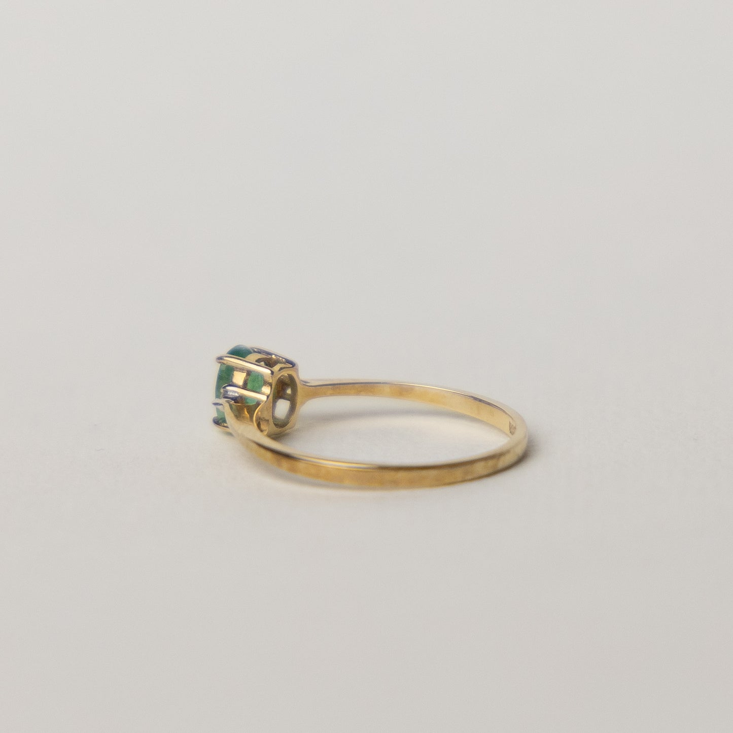 8 carat gold ring smaragd diamond