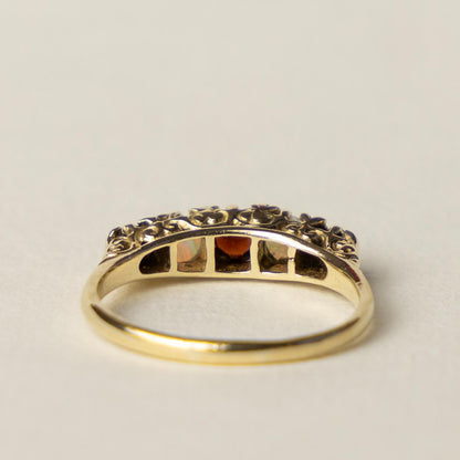 9ct opal & garnet boat