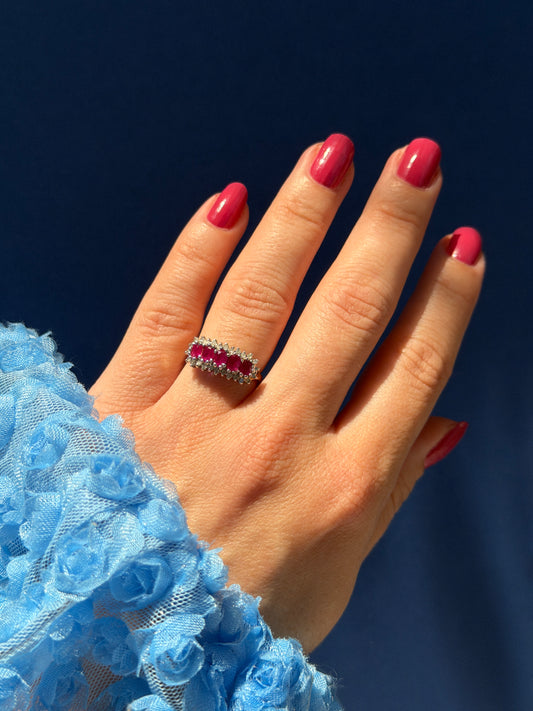9ct ruby & diamond cluster