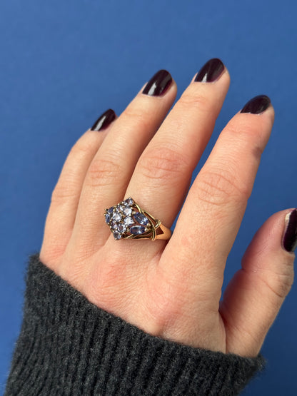 9ct tanzanite cluster ring
