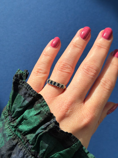 9ct sapphire & diamond row ring