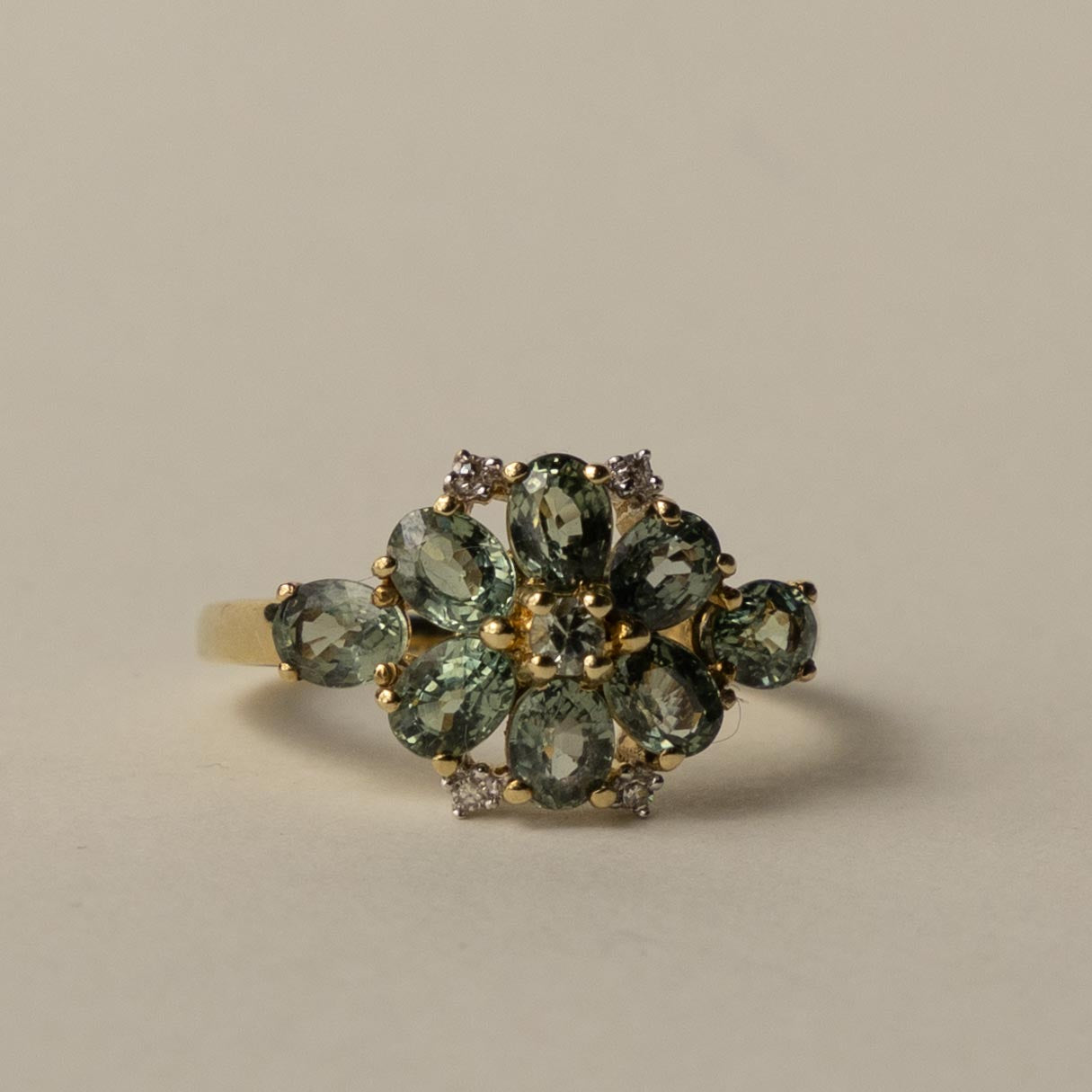 9ct floral sapphire & diamond