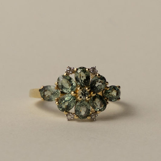 9ct floral sapphire & diamond