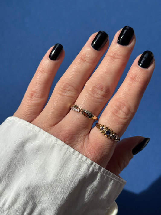 18ct antique gypsy ring