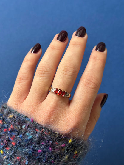 9ct trilogy sapphire diamond