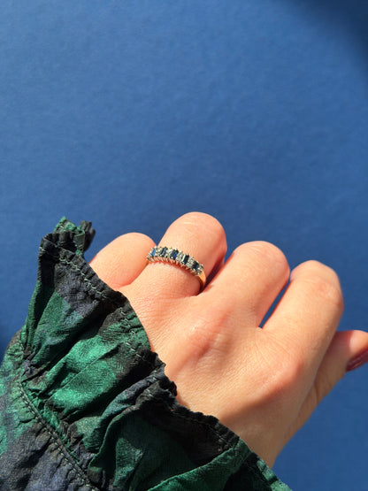 9ct sapphire & diamond row ring
